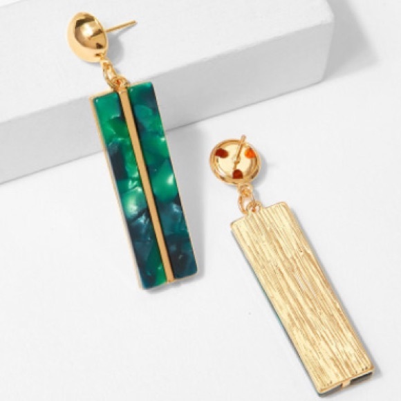 Marbled Bar Drop Post Earrings - Picture 3 of 3